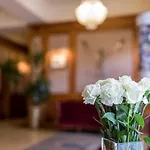 Hotel Nowy Dwor W Zaczerniu 3*