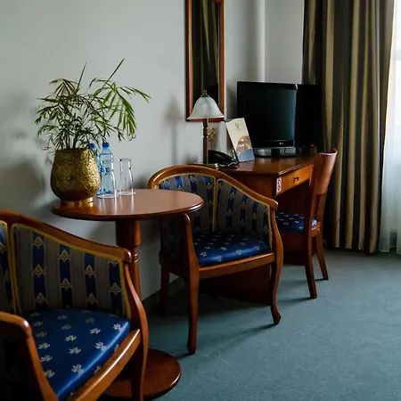 Nowy Dwor W Zaczerniu Hotel Rzeszów