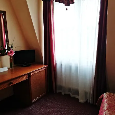 Nowy Dwór W Zaczerniu Rzeszów