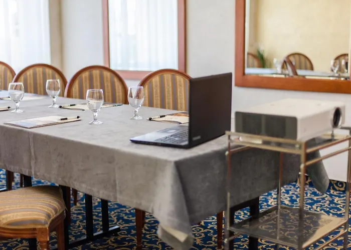 Hotel Nowy Dwor W Zaczerniu 3*