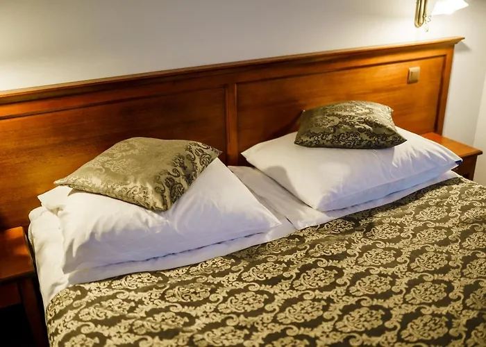 Hotel Nowy Dwor W Zaczerniu Rzeszow