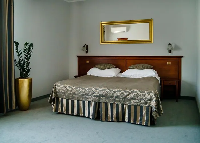 Hotel Nowy Dwor W Zaczerniu