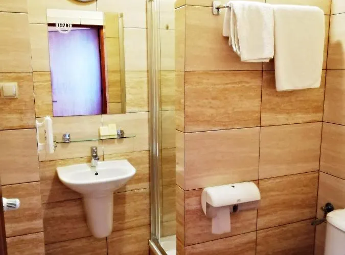 Nowy Dwor W Zaczerniu